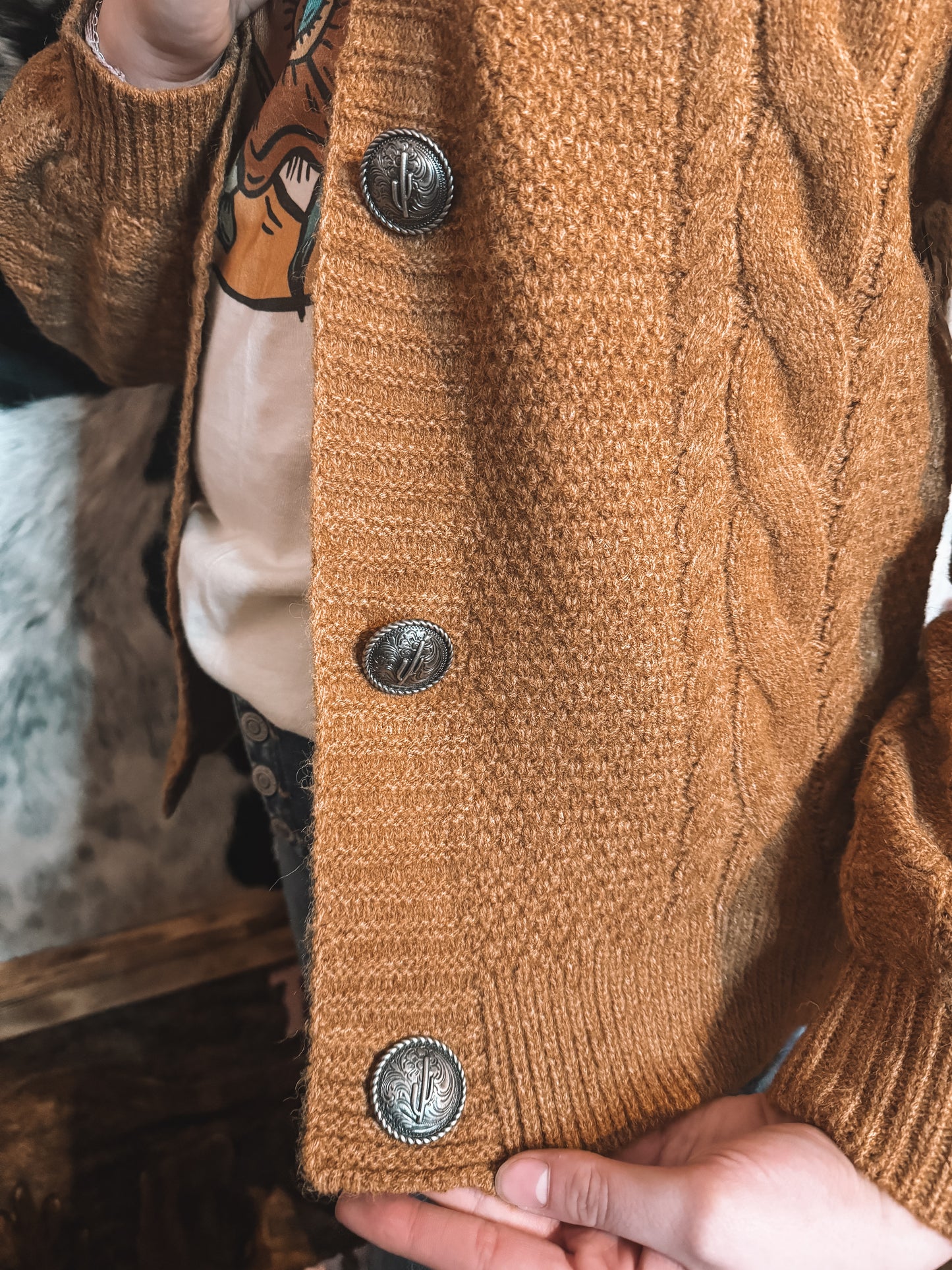 Cactus button cardigan in rust brown