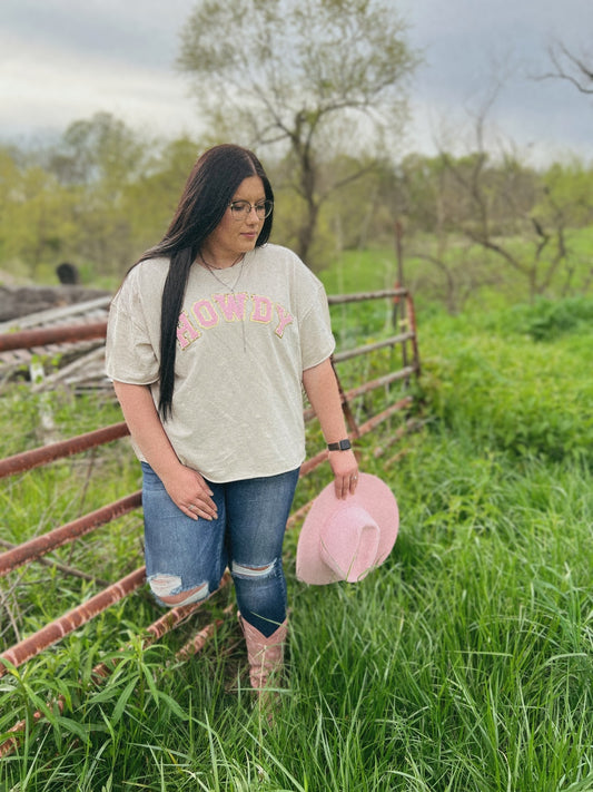 Howdy cowgal tee