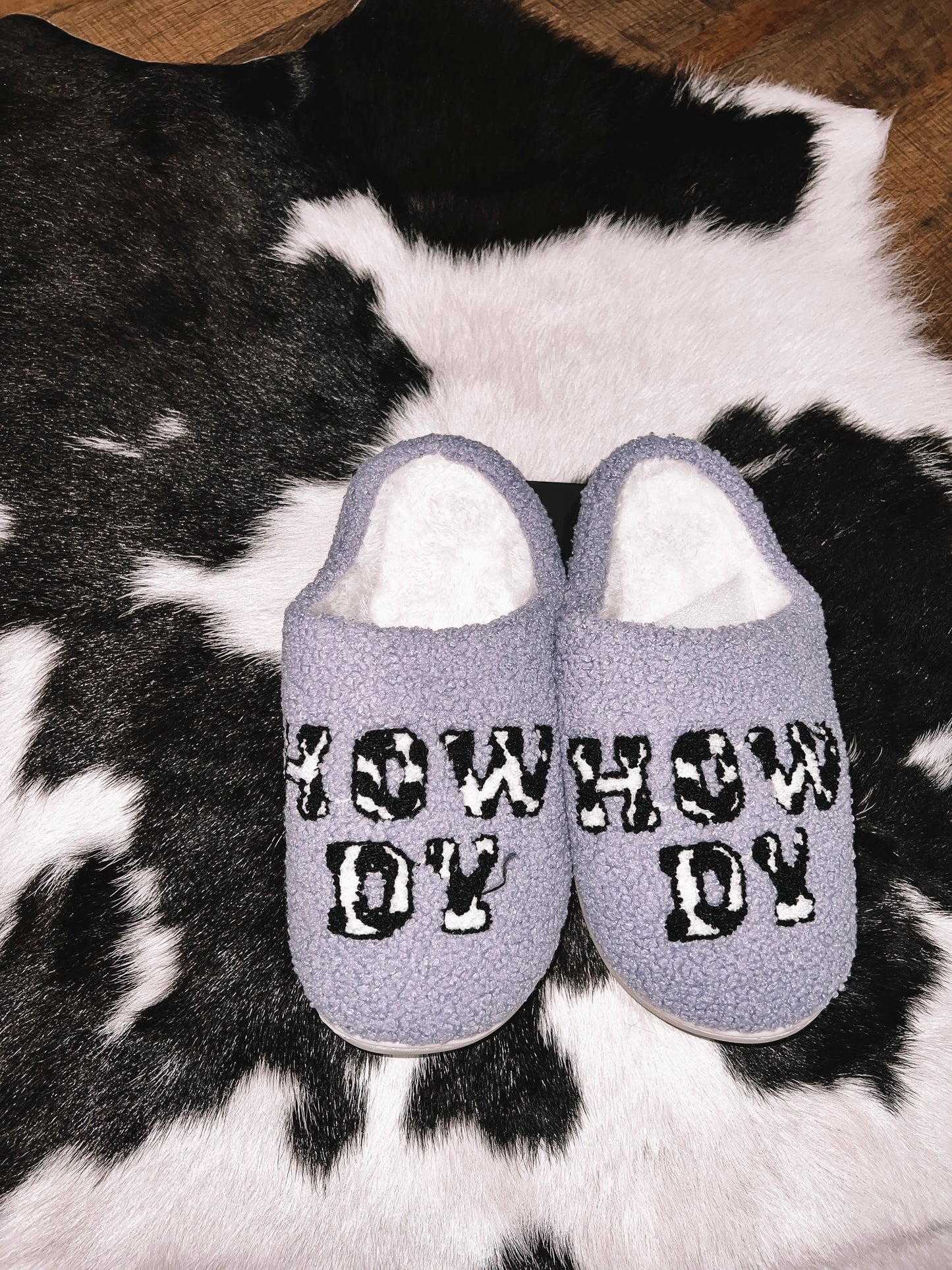 Howdy babe slippers